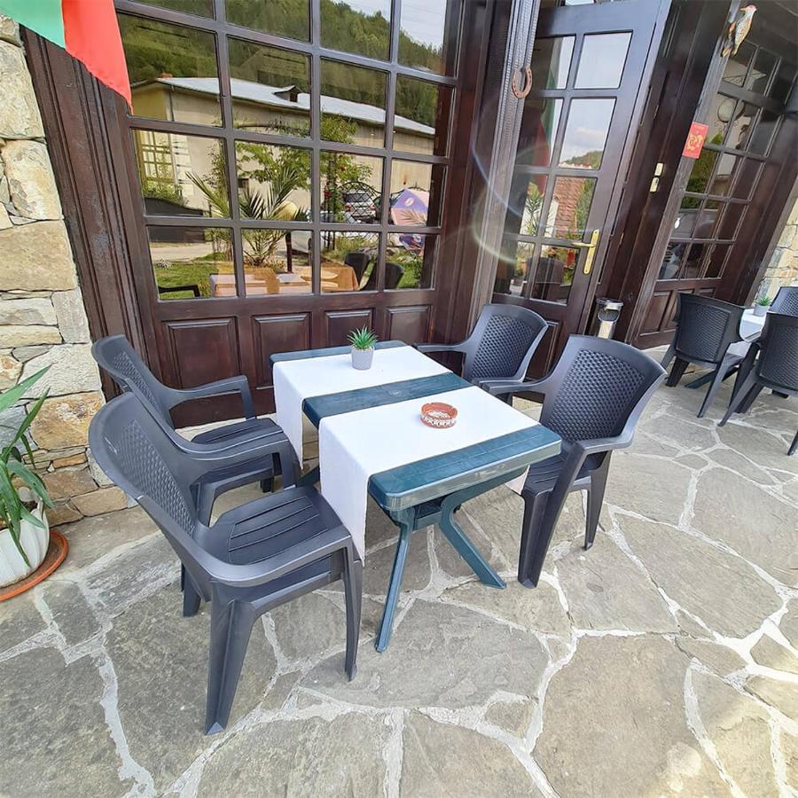 Family Hotel Chiflik Hills Luaran gambar