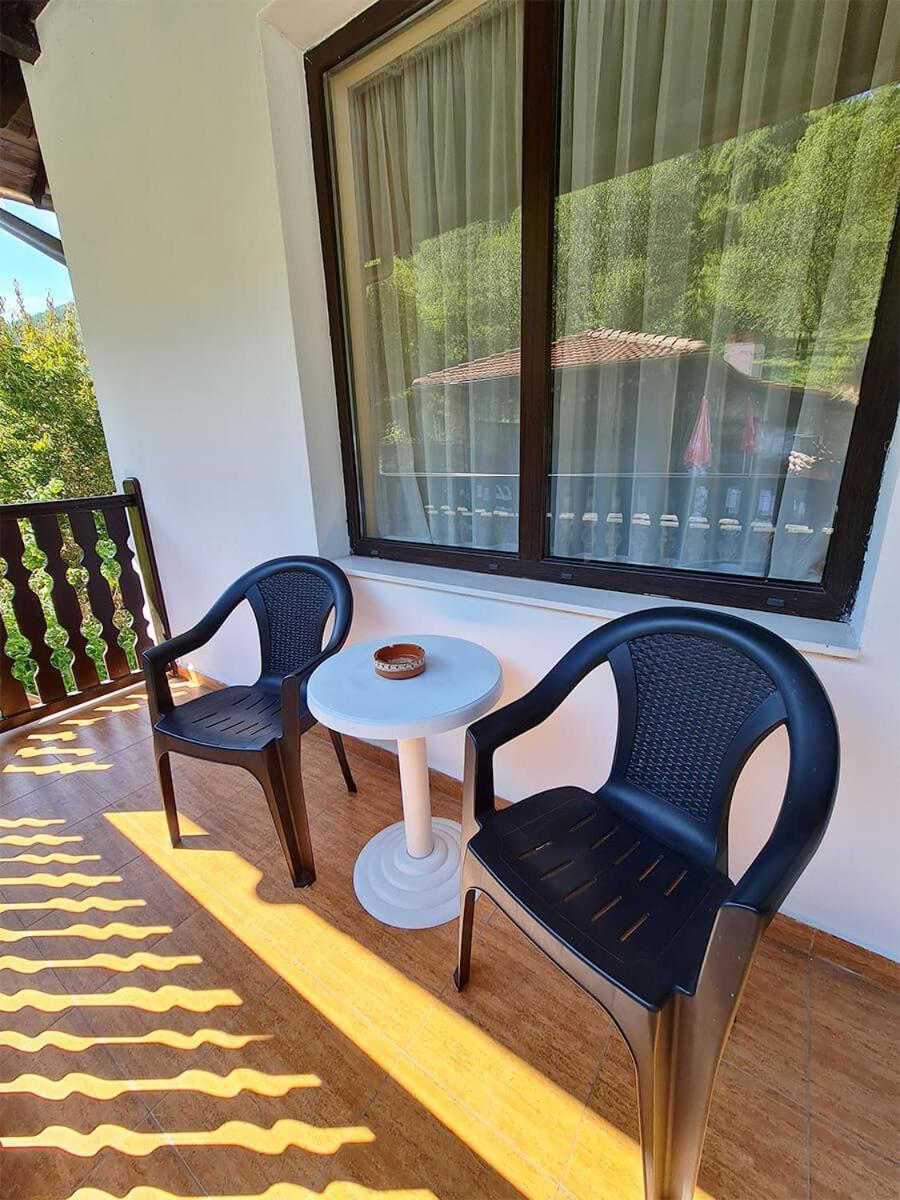 Family Hotel Chiflik Hills Bilik gambar