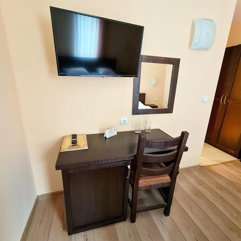 Family Hotel Chiflik Hills Bilik gambar