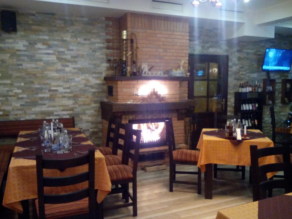 Family Hotel Chiflik Hills Luaran gambar