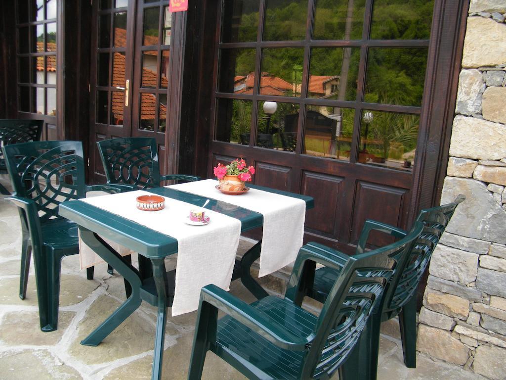Family Hotel Chiflik Hills Luaran gambar